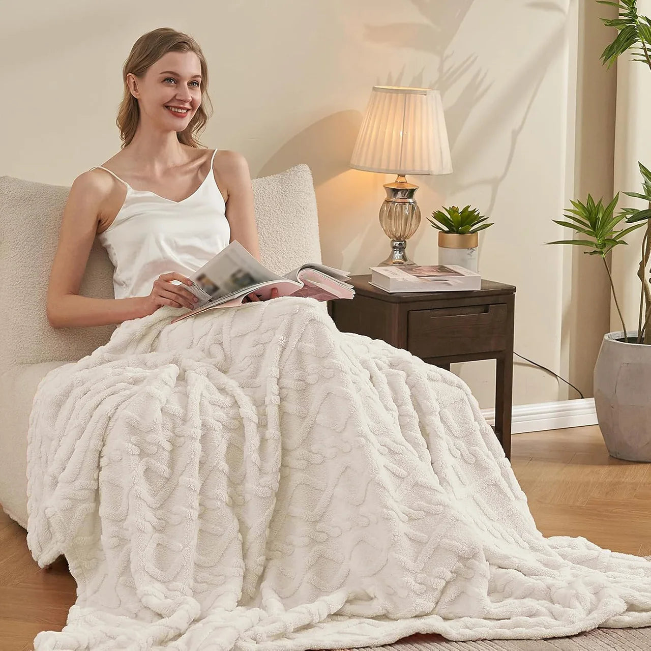 Soft Cozy Velvet Taffeta Blanket, Warm, Double-sided