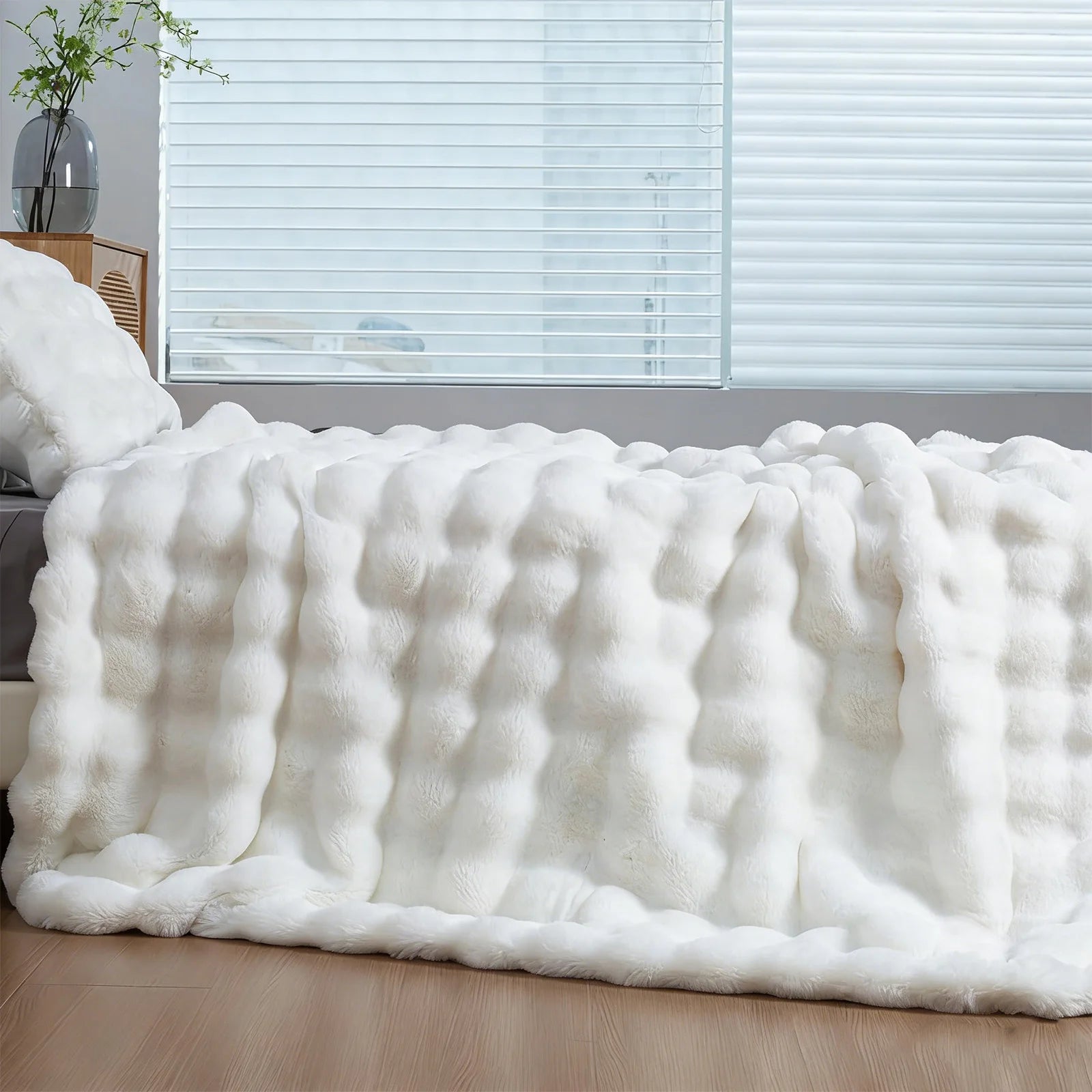 Soft Cozy Faux Fur Rabbit Blanket, Warm, Classic