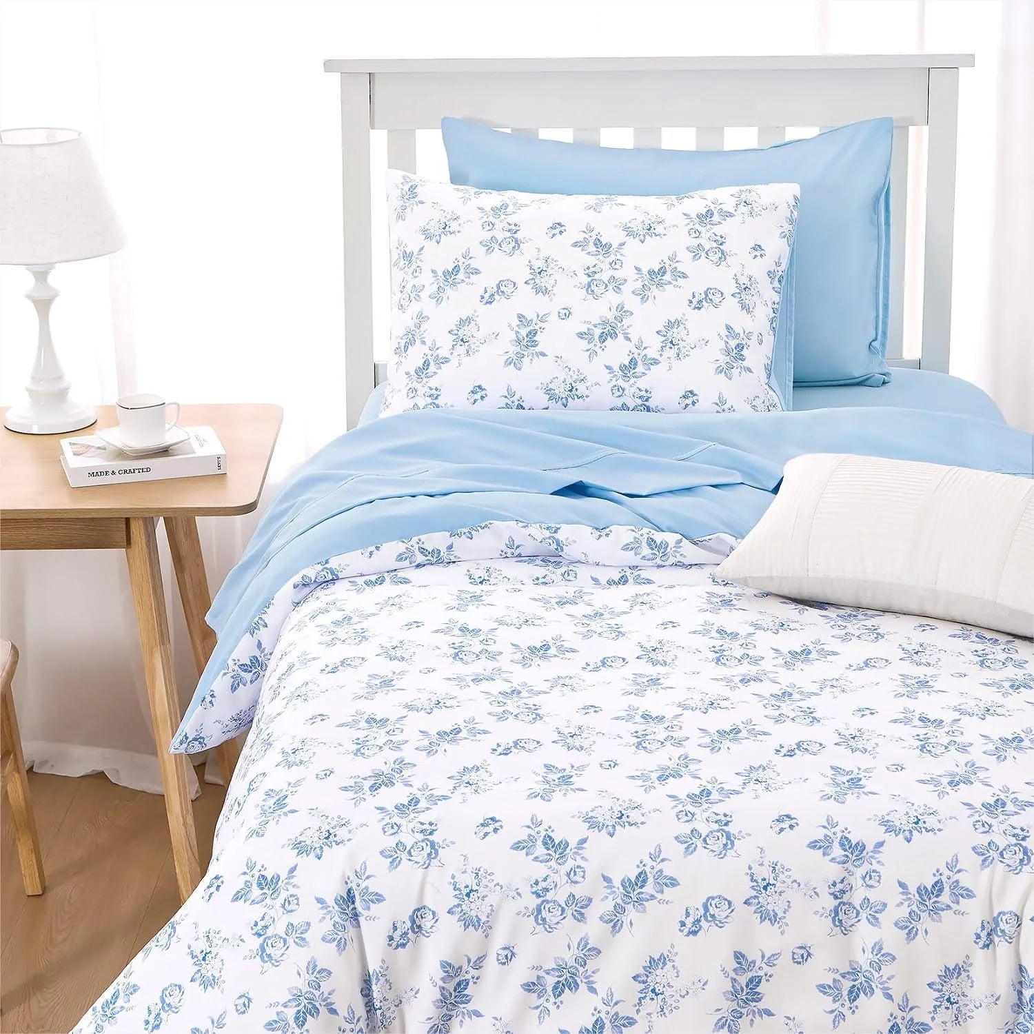 Cottagecore Duvet Cover Set Floral Vintage Flower Soft Lightweight Bedding 3-Piece Light Blue Twin/Twin XL
