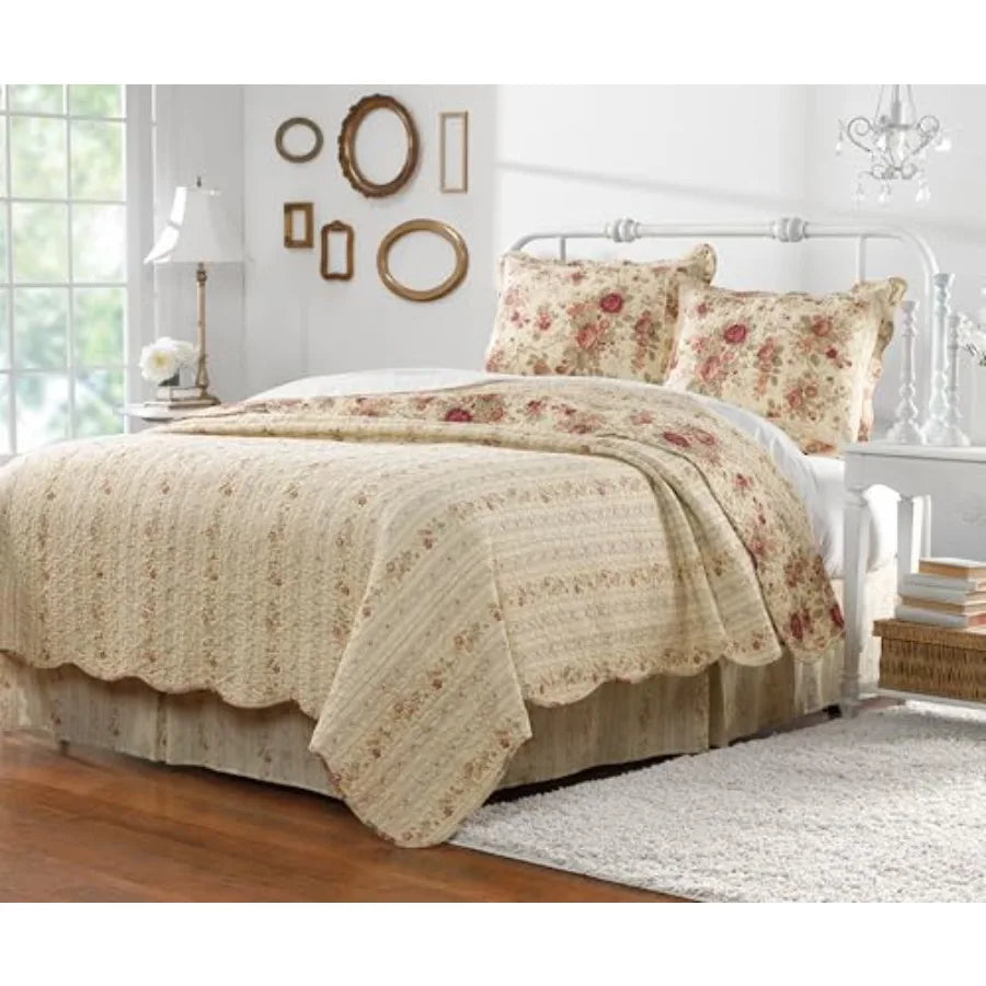 Antique Rose Full/Queen Quilt Set, Ecru