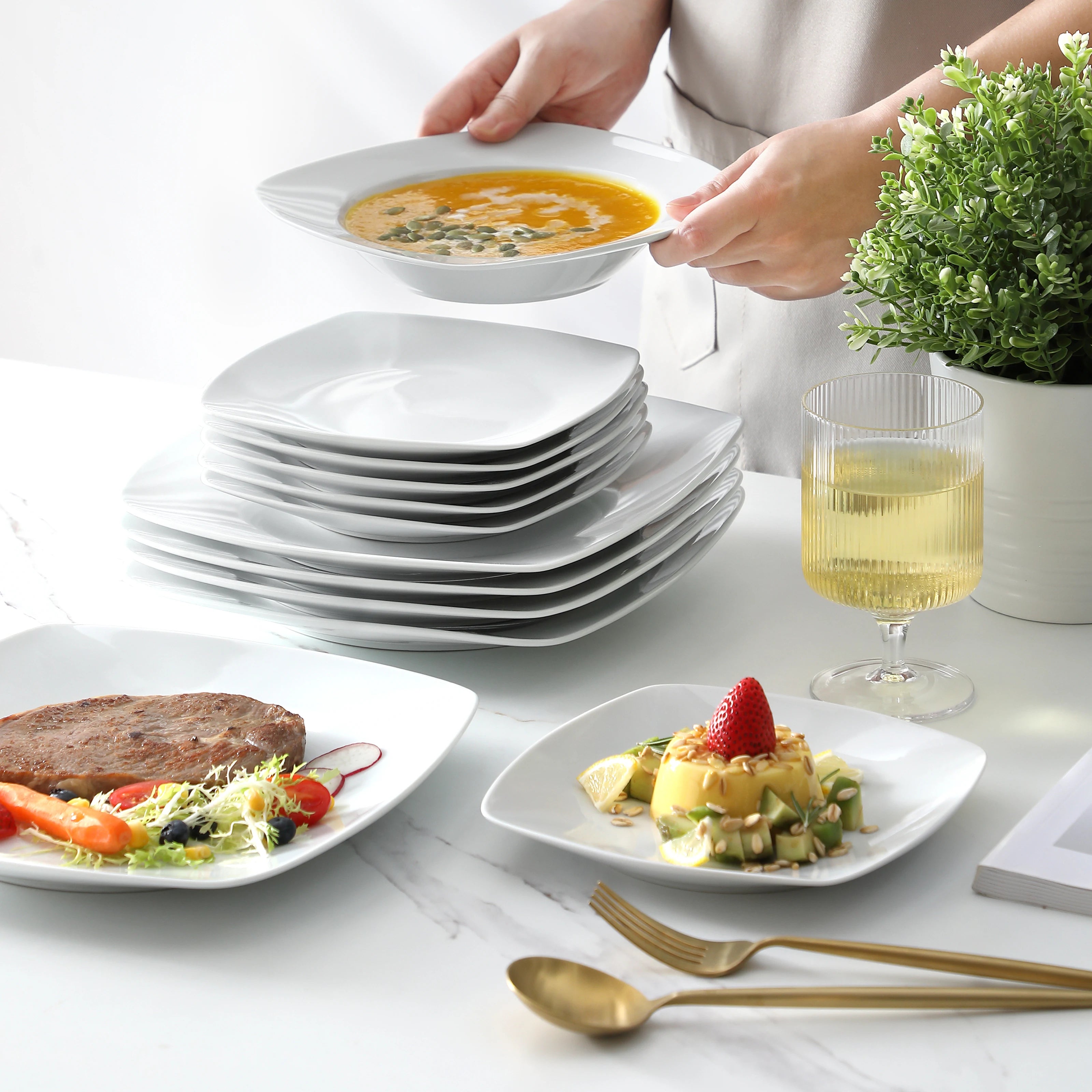 Classic 18-Piece Ceramic Porcelain Dinnerware Set with 6*Dinner Soup Dessert Plates Tableware Set Service for 6