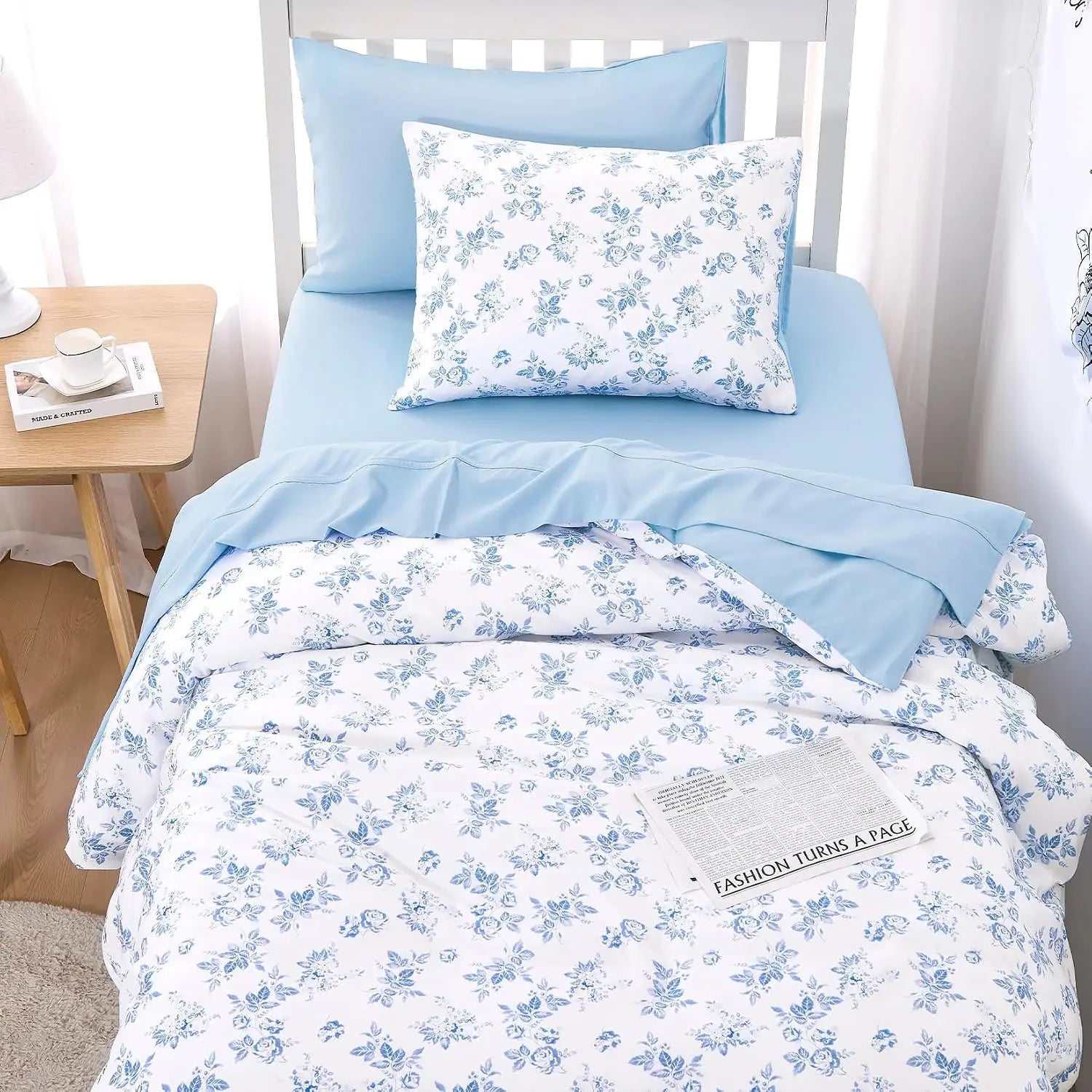 Cottagecore Duvet Cover Set Floral Vintage Flower Soft Lightweight Bedding 3-Piece Light Blue Twin/Twin XL