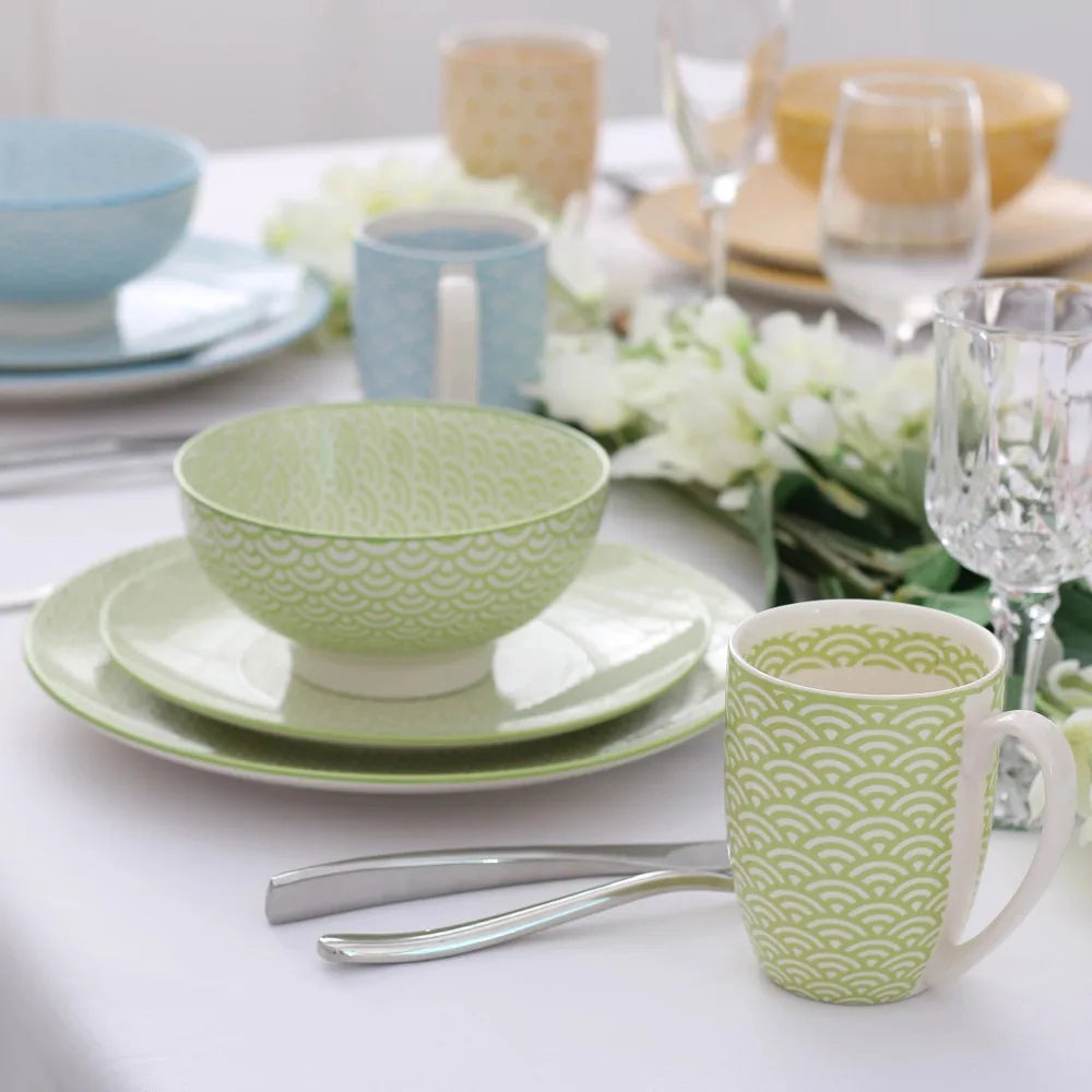 16 Pieces Porcelain Multi-Colour Japanese-style Dinnerware Set with 4PCS Dinner Plate Dessert Plate Bowl Mug