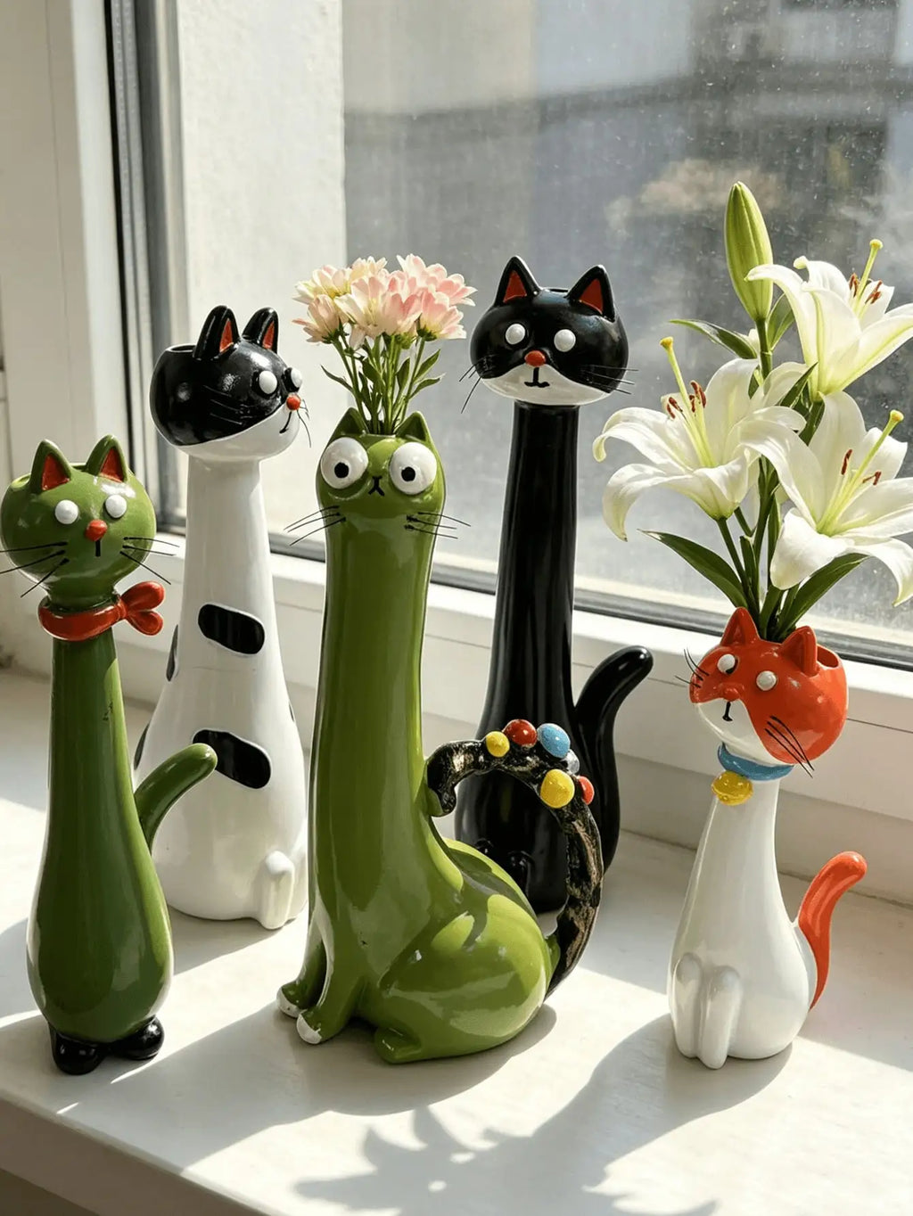 Cartoon Cat Shaped Resin Vase